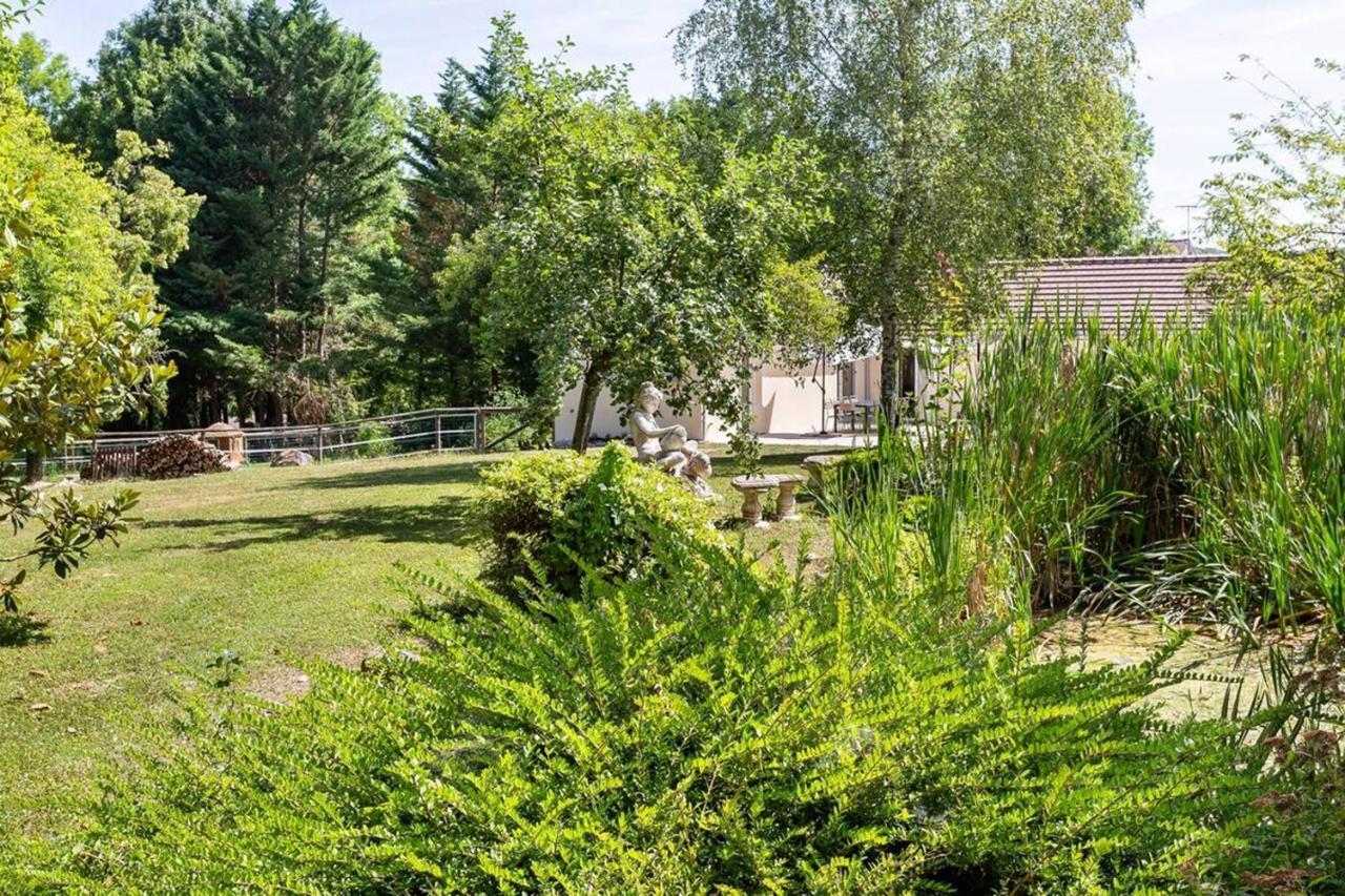 La Grignotiere Lodge & Spa Crecy-la-Chapelle Zewnętrze zdjęcie